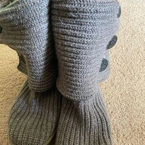 *FREE SHIPPING* UGG Classic Cardy II Knit Boot
